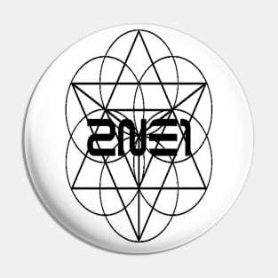 2NE1 T-Shirt Pin