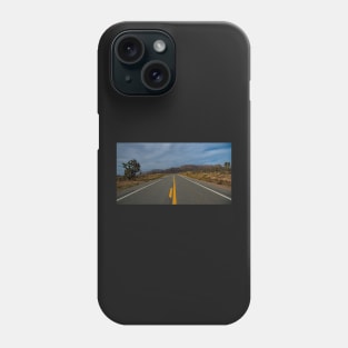 Road to the mountains Phone Case