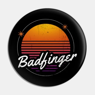 badfinger ll vint moon Pin