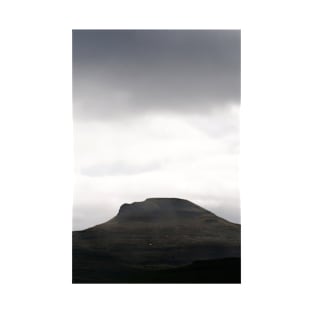 Macleod's Table South (Healabhal Bheag) - Dunvegan, Isle of Skye, Scotland T-Shirt