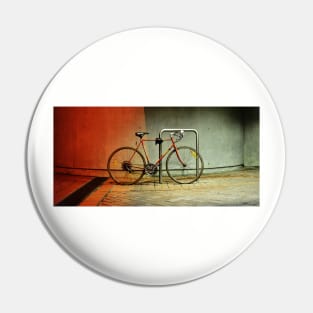 retro 10-speed Pin