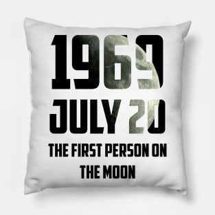 The Moon Pillow