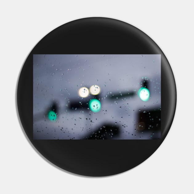 Urban traffic lights through wet glass Pin by bernardojbp