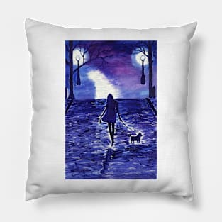 Lady in the park Pillow