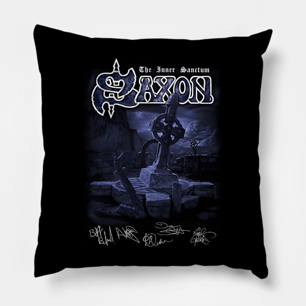 saxon Pillow by aleldul