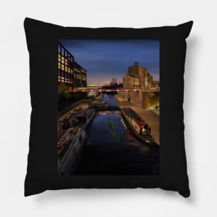 Loch Ness at the canal Pillow