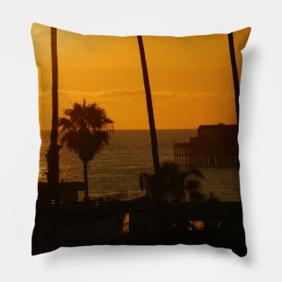 Shimmering sunset Pillow