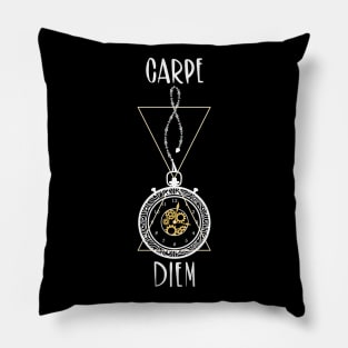 Carpe diem Pillow