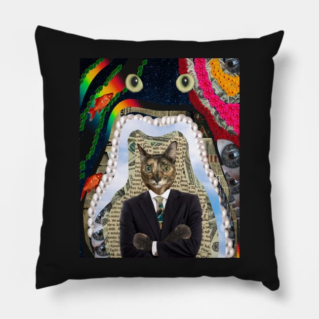 gato jefe collage de arte  digital Pillow by uchix