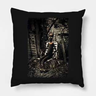 Surreal king Pillow