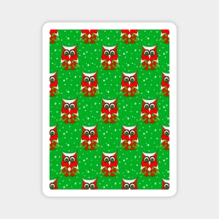 CHRISTMAS Owl Pattern Green Magnet