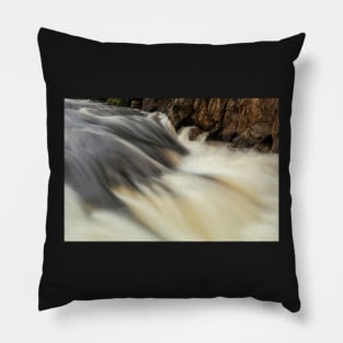 Oulanka Rush Pillow