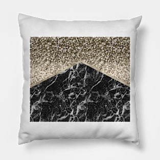 Shimmering golden chevron black marble Pillow