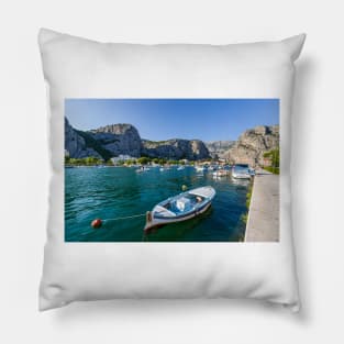 Omiš Pillow