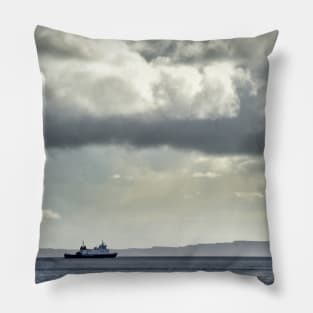 The ferry 'Argylle' making its way over the Firth of Clyde to the Isle of Bute, Scotland Pillow