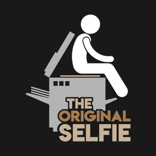 The Original Selfie: Cheek Copy T-Shirt