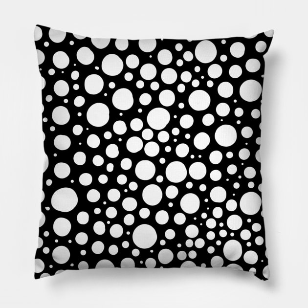 Circles Pillow by lhayal