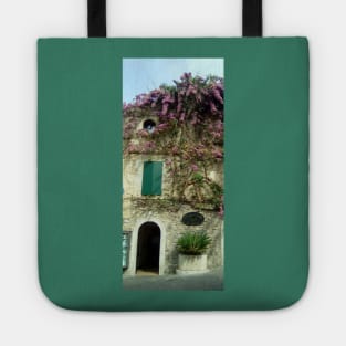 Italian cafe with bougainvillea on the roof Tote