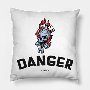 danger skull flame Pillow