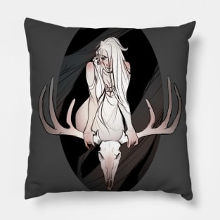 In the woods Pillow