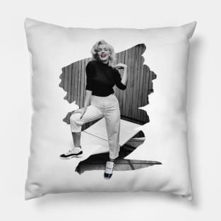 Favorite Laces Monroe 2 Pillow