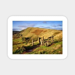 Footpath to Mam Tor Magnet