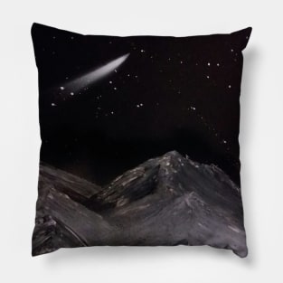 Comet over the mountains Pillow