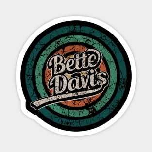 Bette Davis // Retro Circle Crack Vintage Magnet