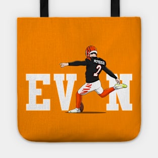 Evan Tote