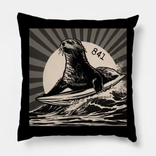 OTTER 841 Surfing Otter Santa Cruz Pillow