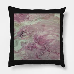 Pink marble pour Pillow