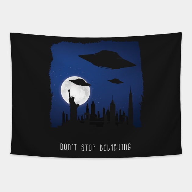 Alien Abduction - UFO Don't stop believing New York city design Tapestry by theodoros20