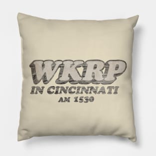 tv vintage Pillow