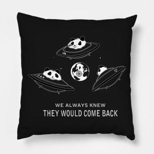 Independence day-Pandas invaders Pillow