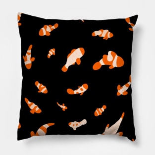 Minimalist Orange Saltwater Clownfish Pattern Pillow