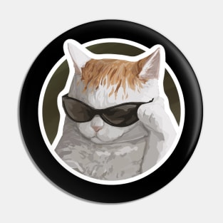 Cool cat round Pin