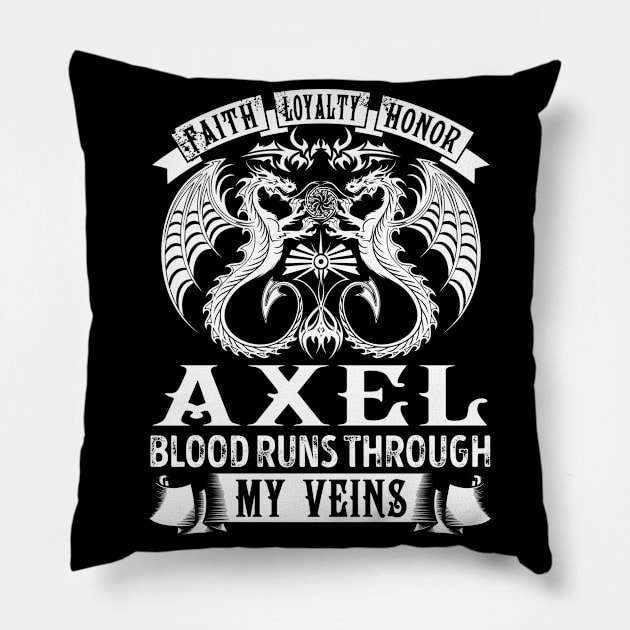 AXEL Pillow by T-shirt with flowers