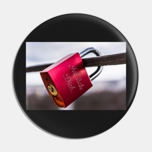 Red love lock Pin