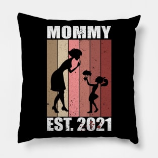 Mommy EST.2021 Pillow