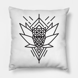 Owl Minimal Pillow