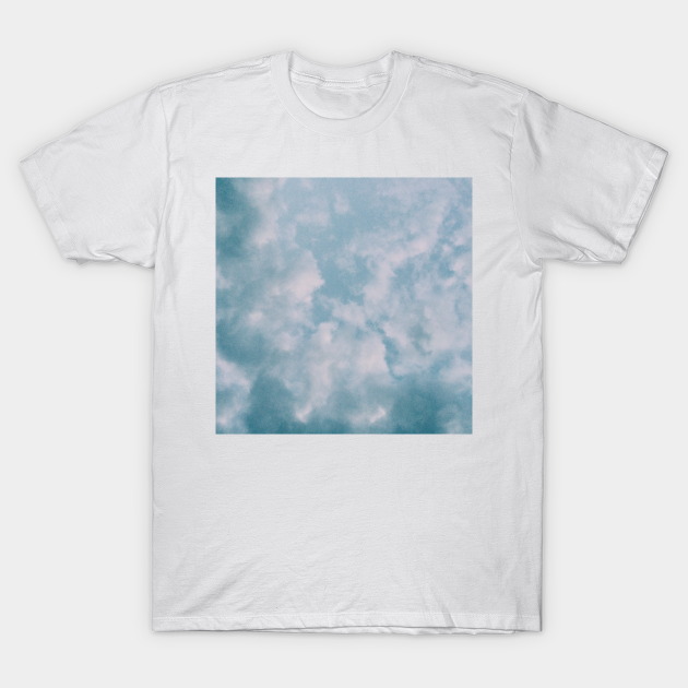 Cloudy Blue Sky - Sky - T-Shirt