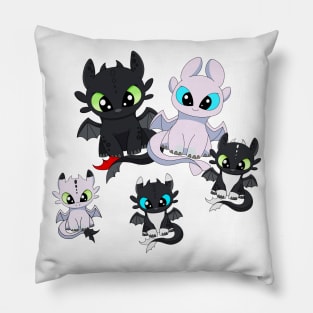 Cute dragon and family, toothless dragon, night furies Pillow