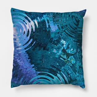 Purple and Blue Ocean Fluid Pour Pillow