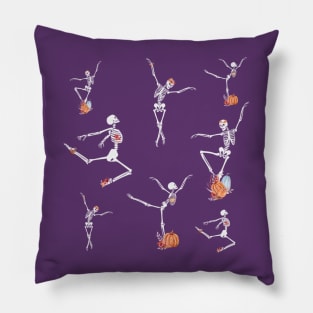 Sensual skeletons dancing among autumn foliage and flowers Pillow