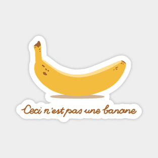 Ceci n'est pas une banane. Magnet