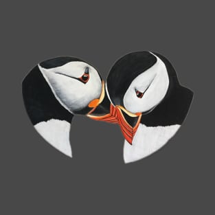 Puffins in love. T-Shirt