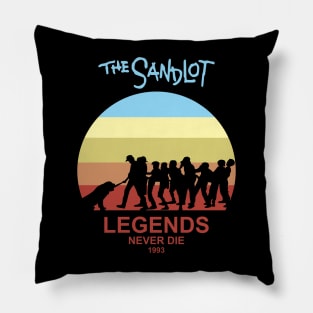 Legends never die Pillow