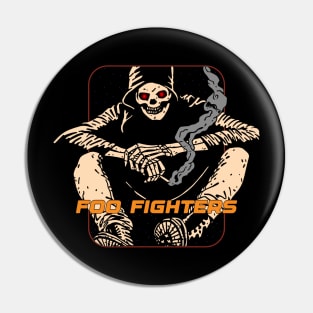 FF skull Pin