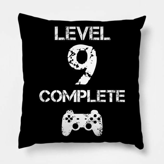 Level 9 Complete T-Shirt - Celebrate 9th Wedding - Gift Pillow by Ilyashop