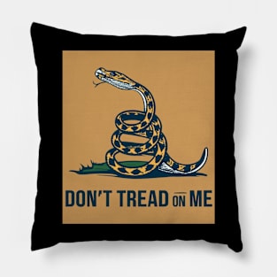 Don't trade on me , Gadsden flag snake freedom design Pillow